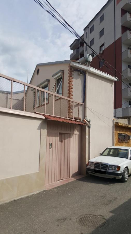 שקודר The Blacksmith'S Guesthouse מראה חיצוני תמונה