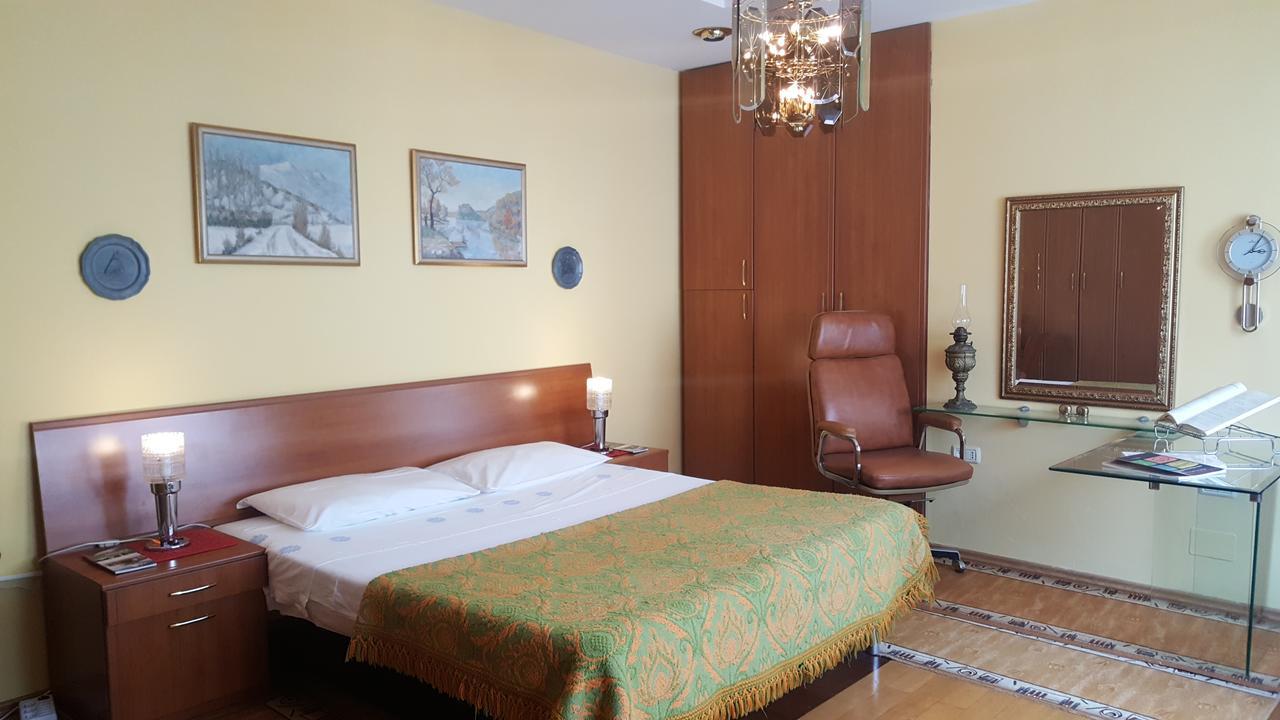 שקודר The Blacksmith'S Guesthouse מראה חיצוני תמונה